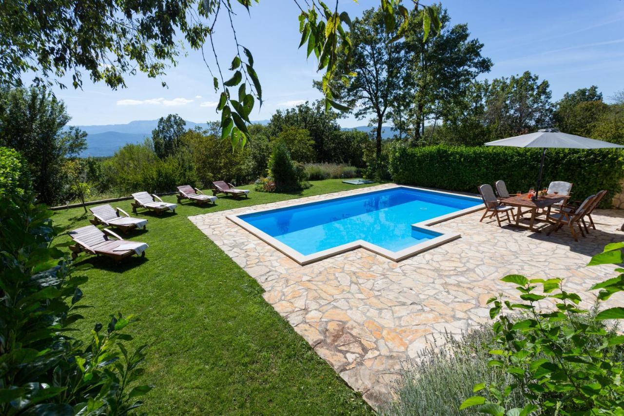 Vila Milancic - A House For Memorable Holiday In Imotski Villa Gornji Prolozac Exteriör bild